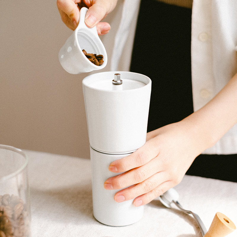 [Simply HARIO Series] Ceramic Coffee Grinder