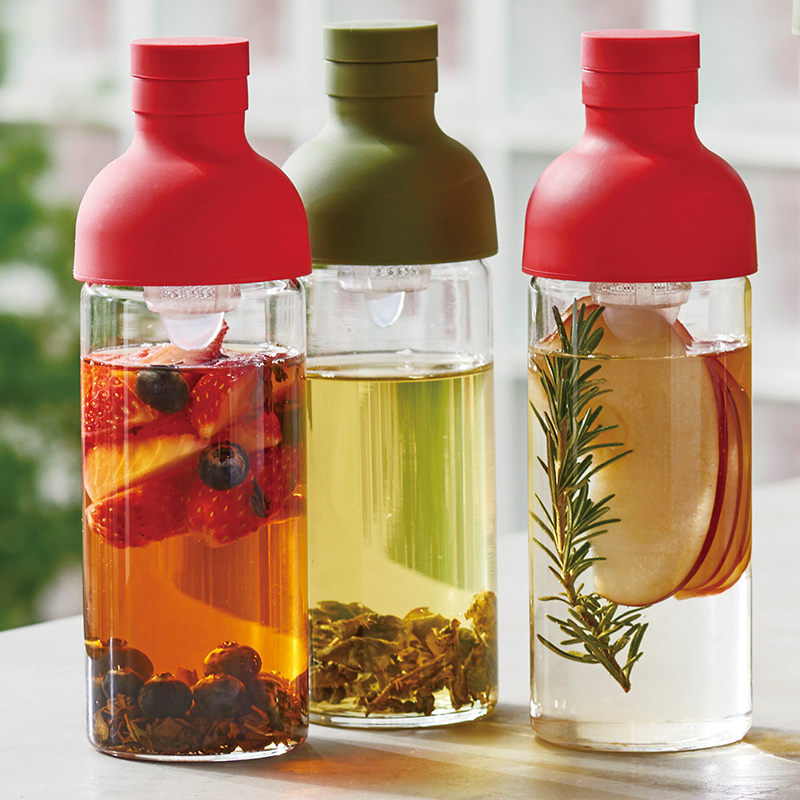 Hario Filter-in Bottle 25 oz. Red Glass Cold Brew Tea Infuser FIB-75-R